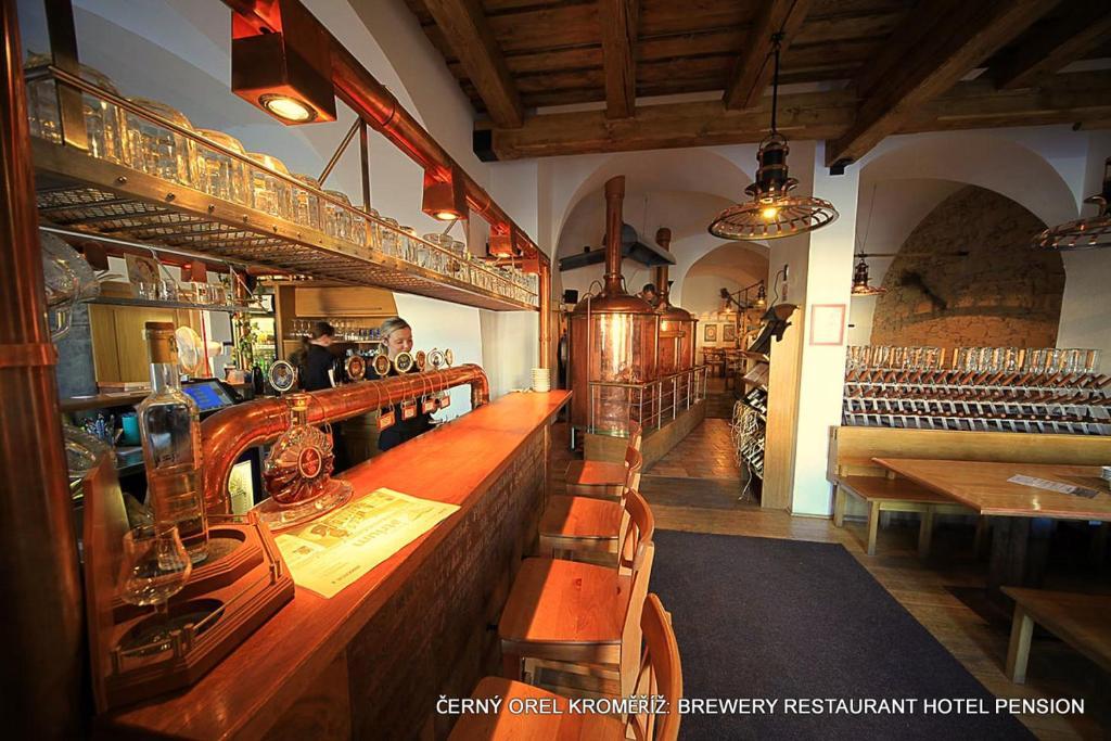 Pivovar Cerny Orel - Hotel & Restaurant Kromieryż Zewnętrze zdjęcie